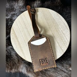 Frye Brown Leather Luggage Tag with Yellow Stitching NEW💙✈️🧳